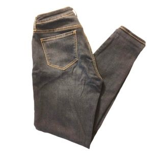 Petite Distressed Knee Dark Blue Wash Skinny Jeans